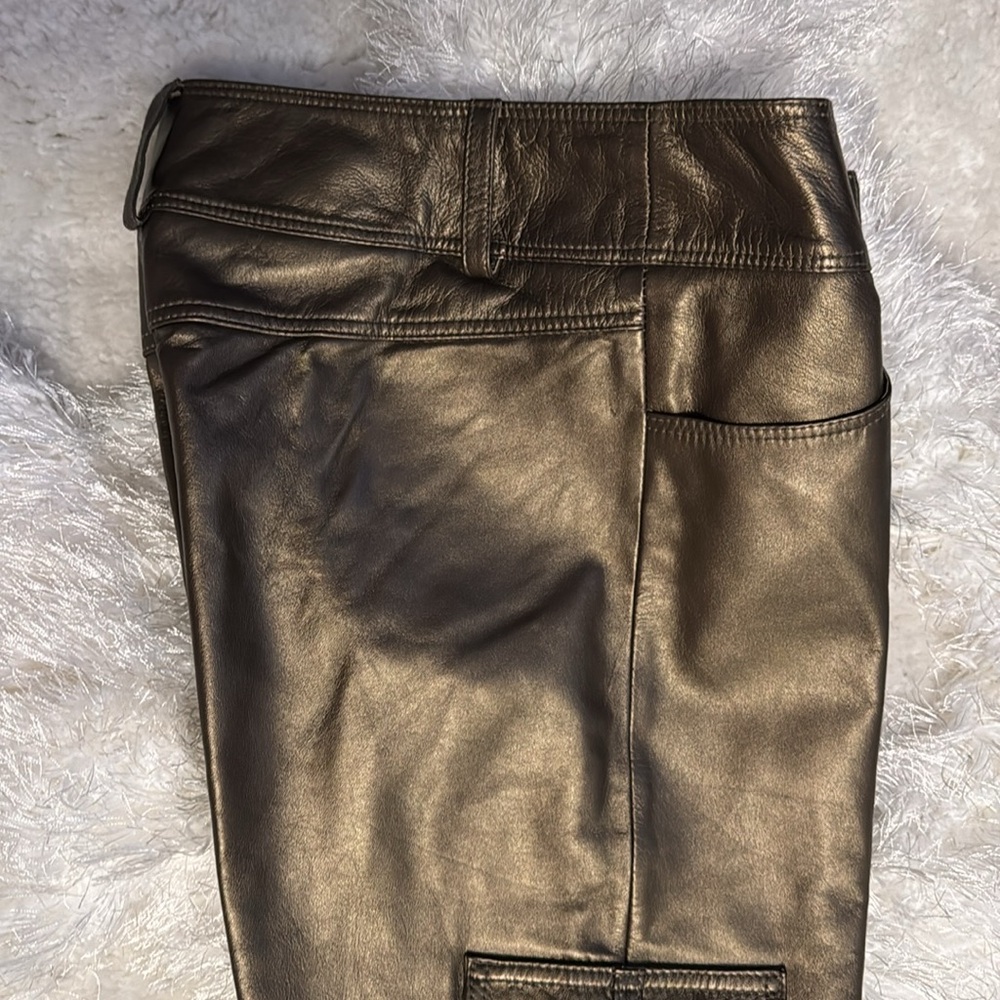 Pants - Picture 7 of 9